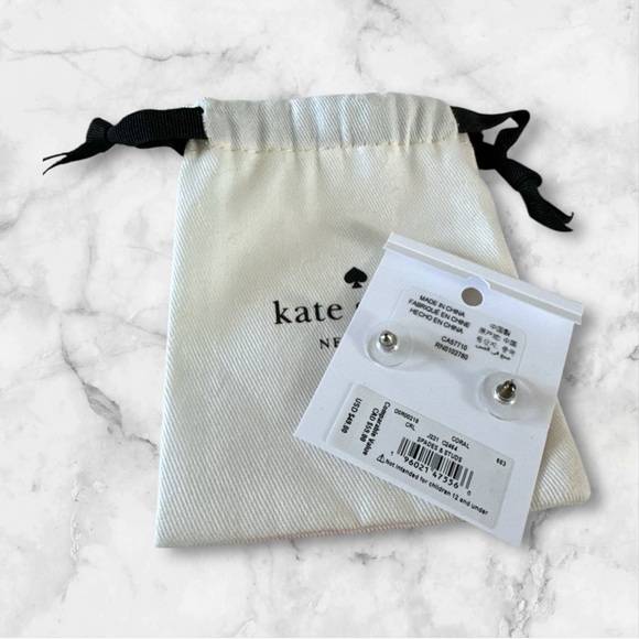 Kate Spade Red Flower Earrings NWT - Picture 2 of 2